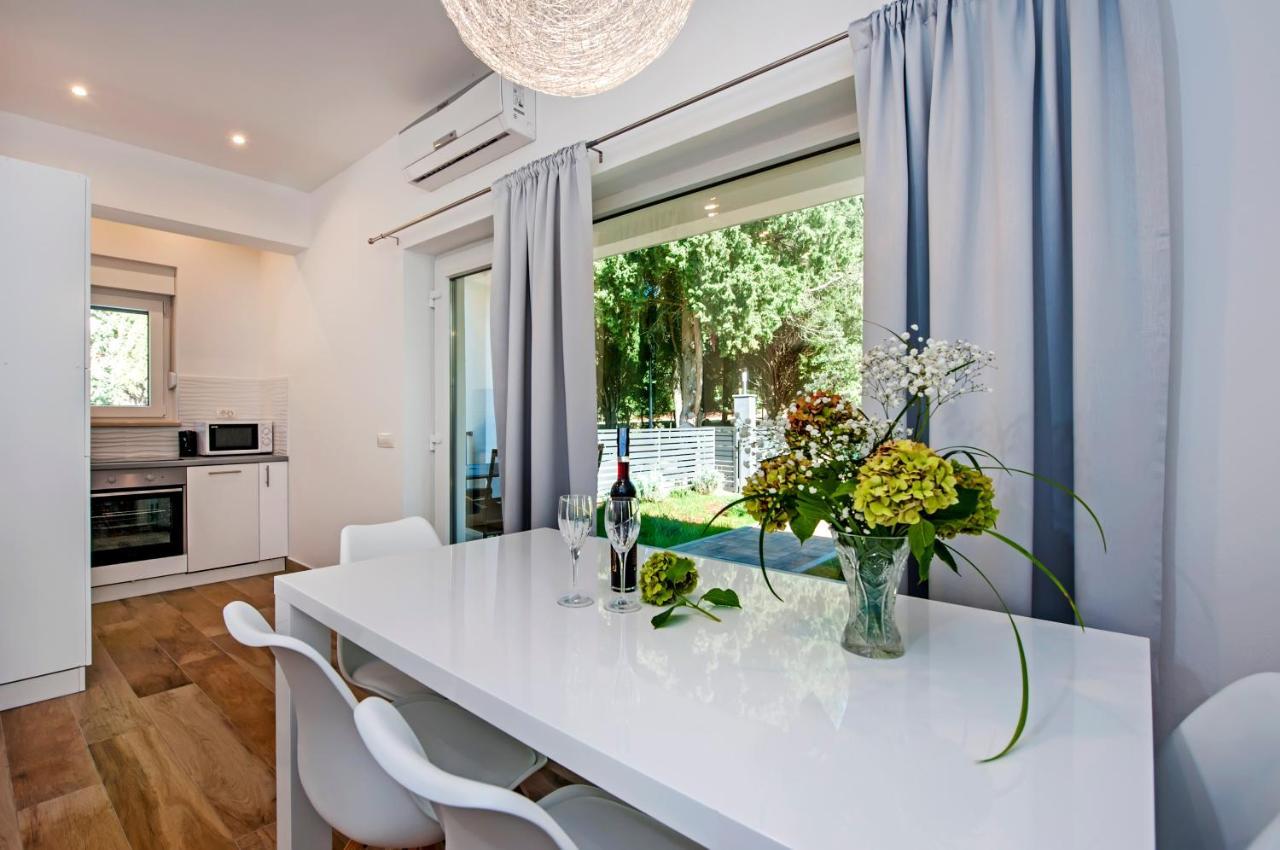 Apartmani Brajkovic 로비니 외부 사진