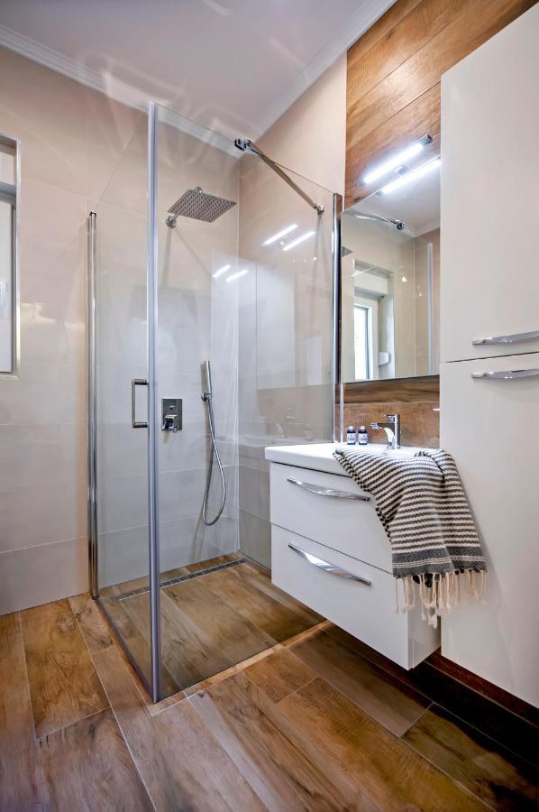Apartmani Brajkovic 로비니 외부 사진
