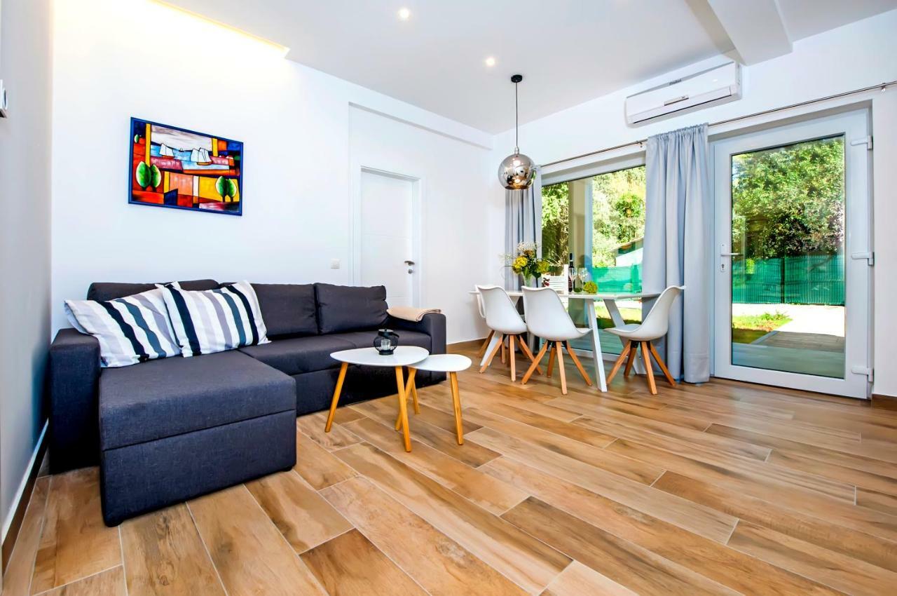 Apartmani Brajkovic 로비니 외부 사진